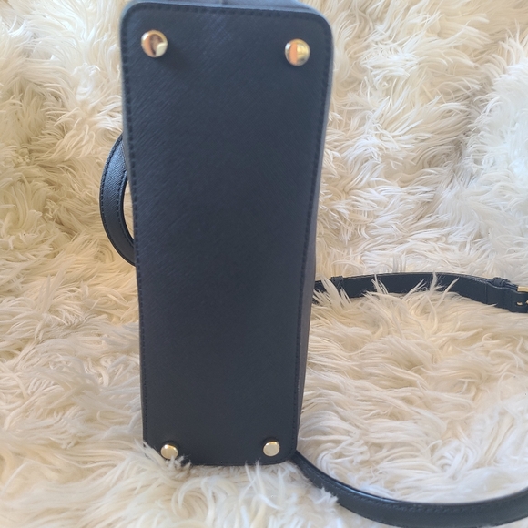 Kate Spade Cameron Street Small Lucie Crossbody- Black New With No Tags - Picture 6 of 8